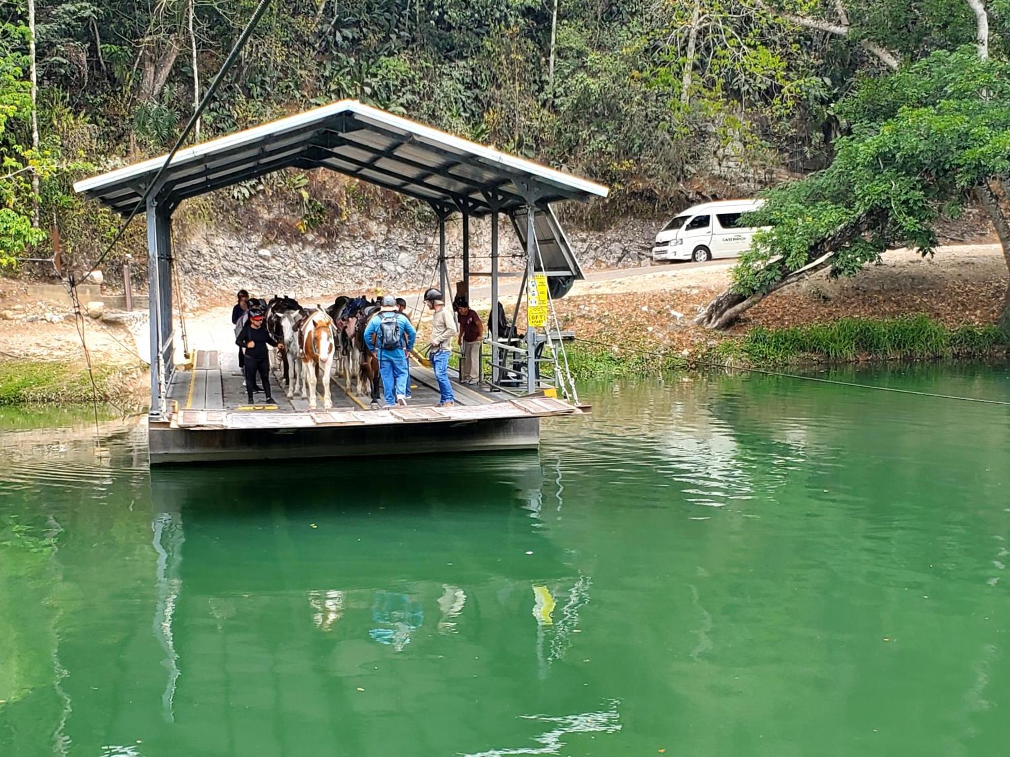 Yumas Riverfront Lodge San Ignacio Exterior photo