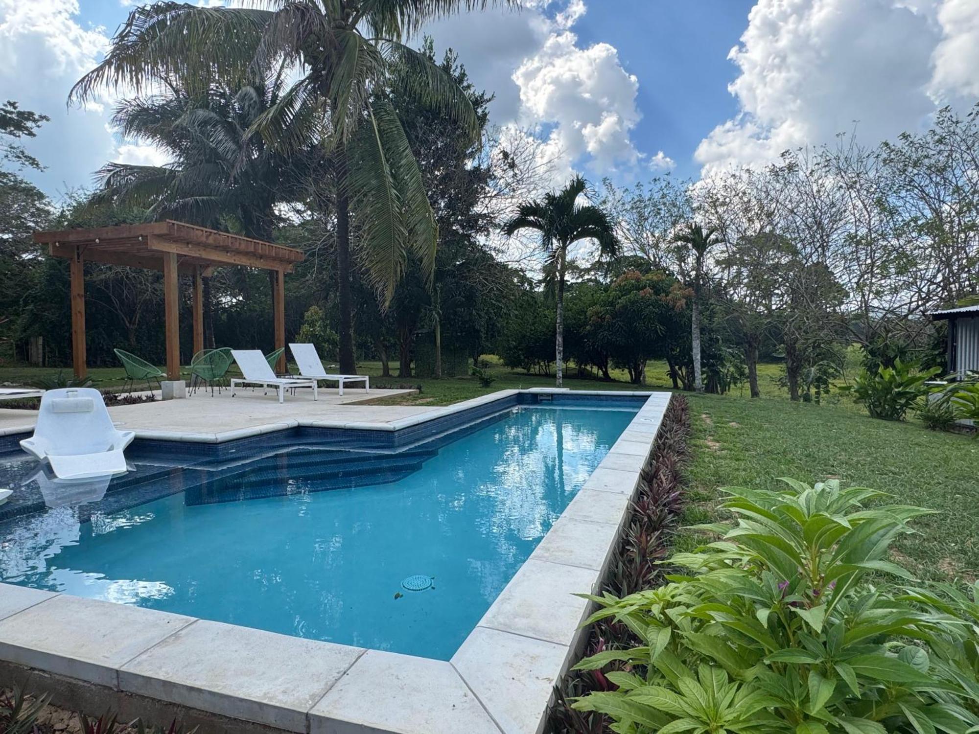 Yumas Riverfront Lodge San Ignacio Exterior photo